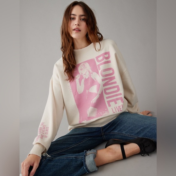 AMERICAN EAGLE BLONDIE GRAPHIC DISTRESSED BAND OVERSIZED PULLOVER SWEATSHIRT - Picture 1 of 8